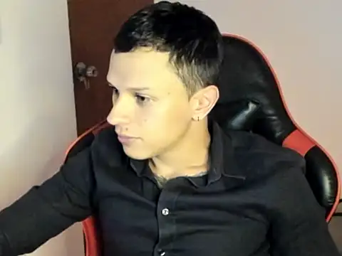 goodboy69l online show from April 2026 12:57:01 AM
