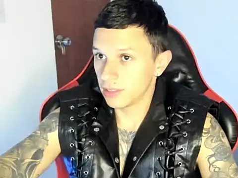 goodboy69l online show from May 2026 11:53:02 PM