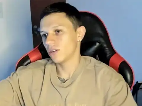 goodboy69l online show from April 2026 10:36:02 PM