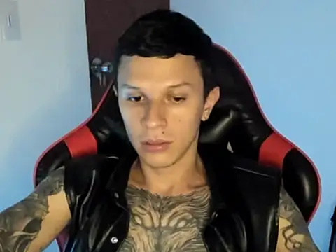 goodboy69l online show from May 2026 11:02:01 PM