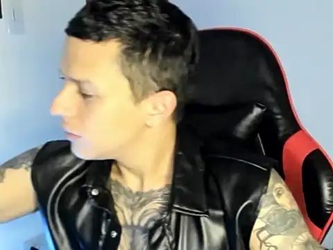 Snapshot of goodboy69l chatting on June 2026 06:07:02 PM goodboy69l online show from June 2026 06:07:02 PM