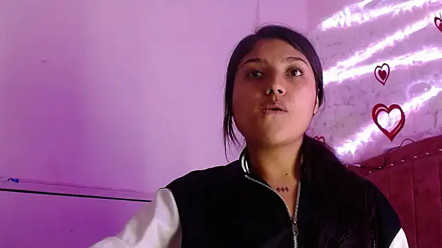 SarahStones online show from March 2025 04:49:02 AM