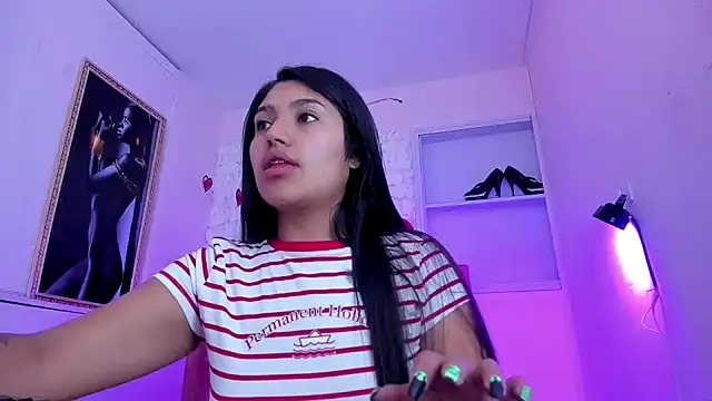 SarahStones online show from October 2025 11:39:02 PM