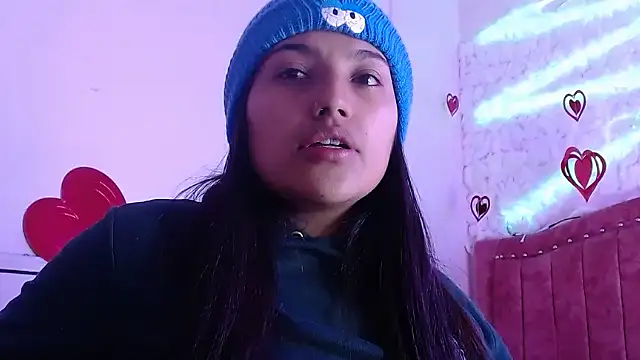 SarahStones online show from March 2025 05:11:02 AM