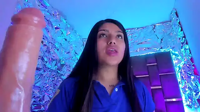 SarahStones online show from December 2025 09:54:02 AM