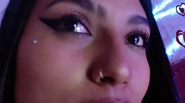 SarahStones online show from March 2025 04:28:01 AM