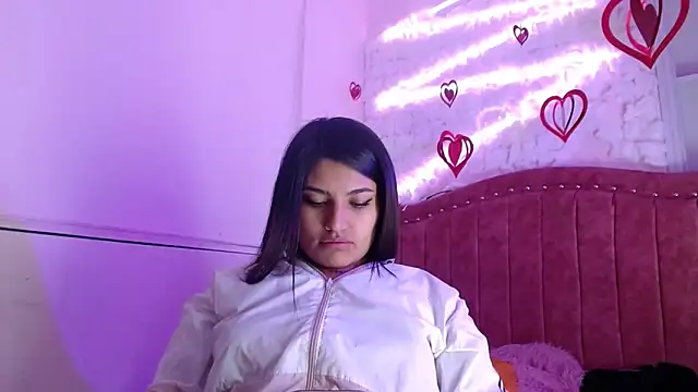 SarahStones online show from March 2025 09:00:02 PM