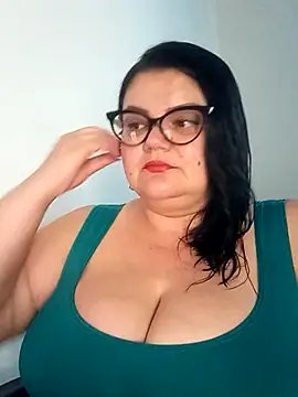 Madisonpalacio online show from December 2025 08:36:01 PM