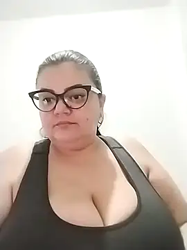 Madisonpalacio online show from February 2026 09:11:01 PM