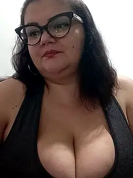 Madisonpalacio online show from October 2025 12:21:02 AM