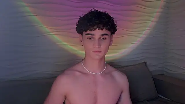 adam 21cm   online show from February 2025 07:37:01 PM