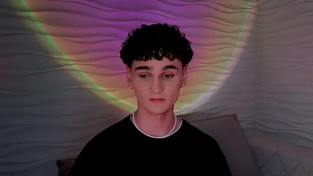 adam 21cm   online show from March 2025 08:00:02 PM