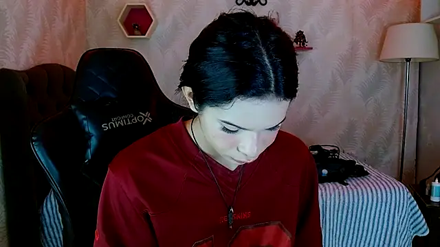 andy bell x online show from October 2025 04:02:02 AM