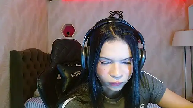 andy bell x online show from October 2025 06:56:01 AM