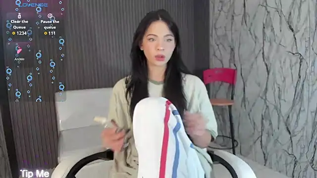 andy bell x online show from December 2025 03:07:01 PM