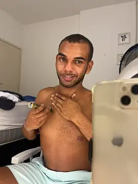 noahmarins online show from February 2025 09:51:01 PM