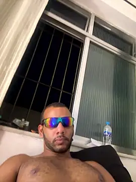 noahmarins online show from January 2026 04:49:02 AM