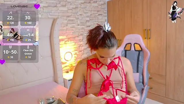 Sara-Smith- online show from May 2026 11:30:01 AM
