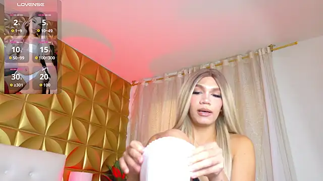 Sara-Smith- online show from November 2025 12:22:01 PM