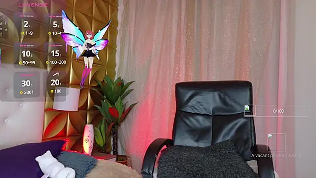 Sara-Smith- online show from December 2025 12:26:01 PM