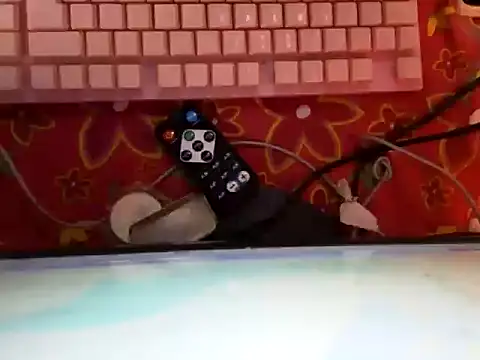 Snapshot of ursweet_babygirl chatting on February 2026 05:33:01 PM ursweet babygirl online show from February 2026 05:33:01 PM