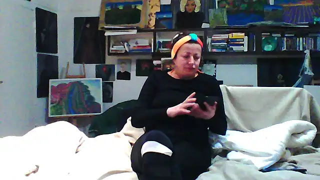 MariaAnaSunshine online show from October 2025 07:55:02 PM