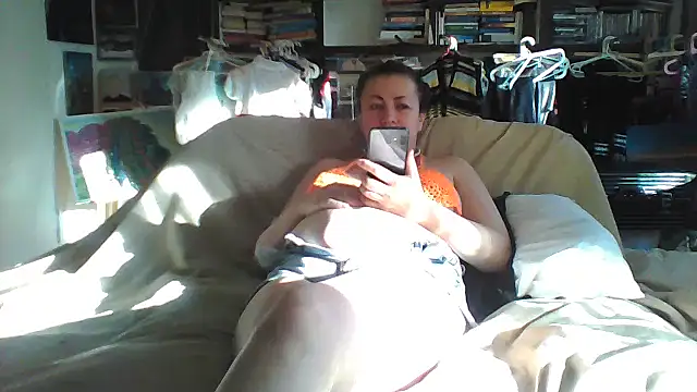 MariaAnaSunshine online show from March 2026 07:47:01 AM