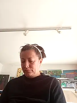 MariaAnaSunshine online show from September 2025 07:48:02 AM