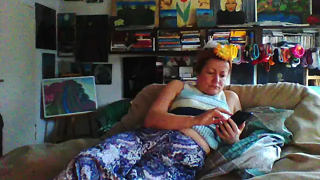 MariaAnaSunshine online show from January 2026 08:32:01 AM