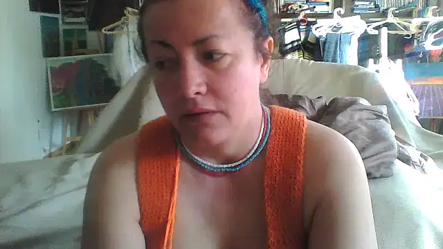 MariaAnaSunshine online show from March 2026 09:02:01 AM