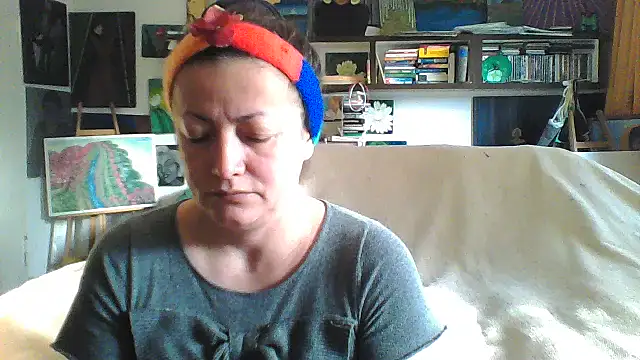 MariaAnaSunshine online show from October 2025 07:19:02 AM