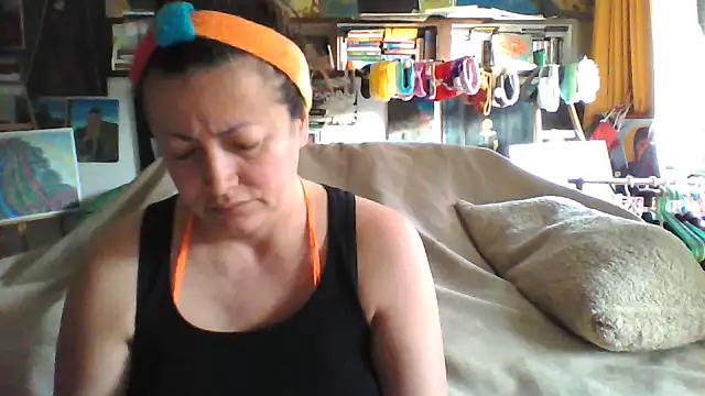 MariaAnaSunshine online show from November 2025 08:36:02 AM