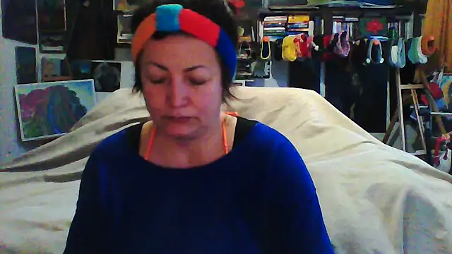 MariaAnaSunshine online show from December 2025 07:51:01 AM