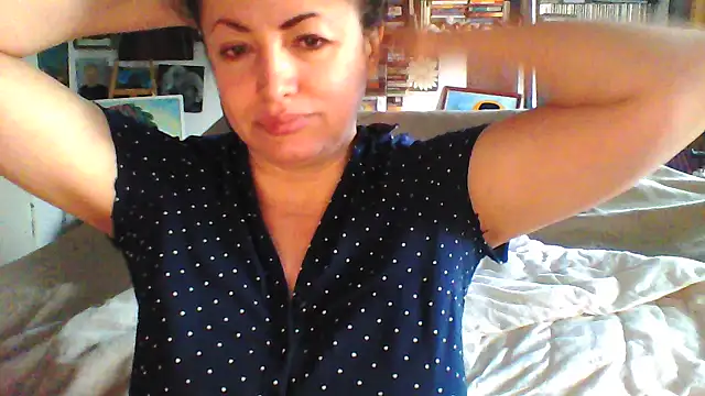 MariaAnaSunshine online show from February 2026 06:43:01 AM