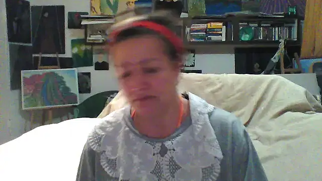 MariaAnaSunshine online show from October 2025 07:55:01 PM