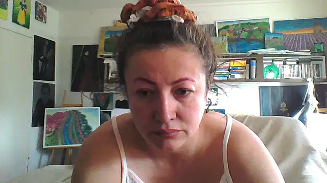 MariaAnaSunshine online show from October 2025 09:28:02 AM