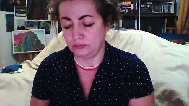 MariaAnaSunshine online show from February 2026 07:00:02 PM