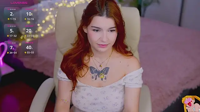 RedShinee online show from November 2025 07:56:01 AM