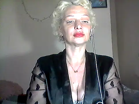 MaryJane441 online show from April 2026 07:59:02 PM