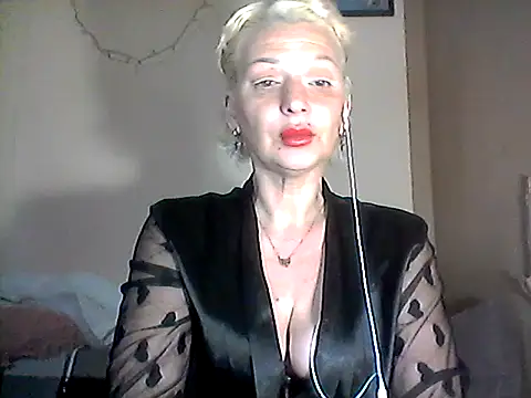 MaryJane441 online show from April 2026 08:25:02 PM