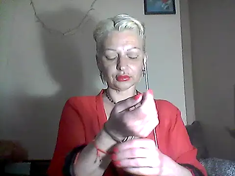 Snapshot of MaryJane441 chatting on May 2026 08:23:01 PM MaryJane441 online show from May 2026 08:23:01 PM