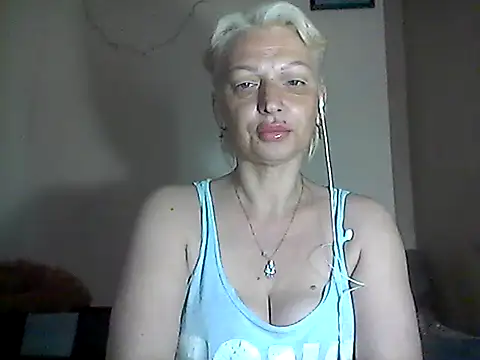 Snapshot of MaryJane441 chatting on May 2026 08:42:02 AM MaryJane441 online show from May 2026 08:42:02 AM