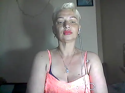 Snapshot of MaryJane441 chatting on June 2026 08:39:01 PM MaryJane441 online show from June 2026 08:39:01 PM