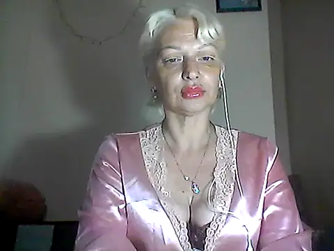 Snapshot of MaryJane441 chatting on May 2026 08:20:01 PM MaryJane441 online show from May 2026 08:20:01 PM
