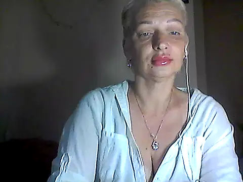 Snapshot of MaryJane441 chatting on July 2026 09:53:01 AM MaryJane441 online show from July 2026 09:53:01 AM
