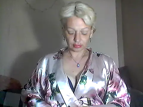 Snapshot of MaryJane441 chatting on May 2026 08:04:01 PM MaryJane441 online show from May 2026 08:04:01 PM
