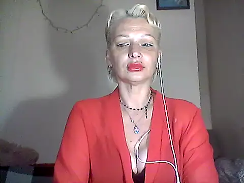 Snapshot of MaryJane441 chatting on May 2026 08:05:01 PM MaryJane441 online show from May 2026 08:05:01 PM