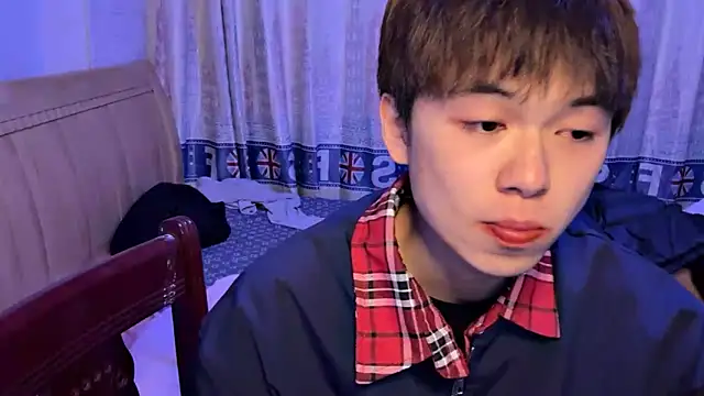xiaottt1918 online show from January 2025 03:34:02 PM