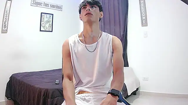 Snapshot of harrytomson_1 chatting on November 2025 06:56:02 PM harrytomson 1 online show from November 2025 06:56:02 PM