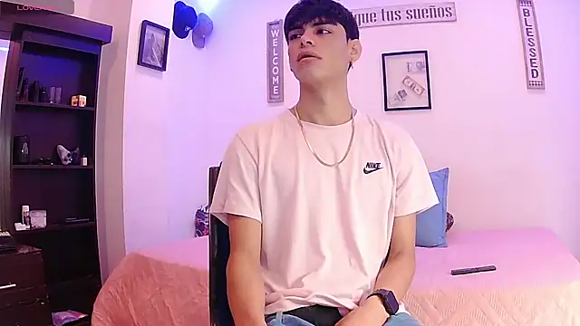 Snapshot of harrytomson_1 chatting on September 2025 08:26:02 AM harrytomson 1 online show from September 2025 08:26:02 AM